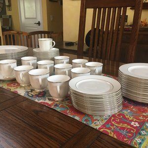 Lenox Hannah Platinum China Set